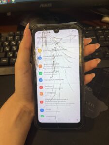 Phone Repair Dnipro: 7 Reasons to Choose MobiHelp Service Center